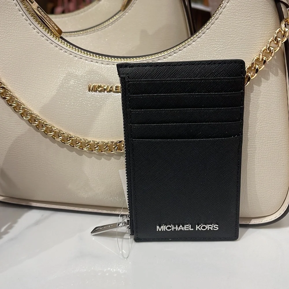 MICHAEL KORS
Jet Set Travel Medium Top Zip Leather Card Case Wallet
Black
NWT - Picture 1 of 16